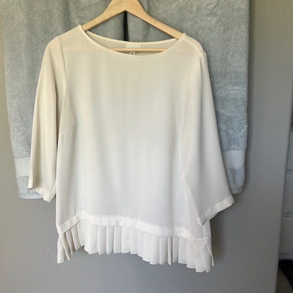 J.Jill medium. Pleated top